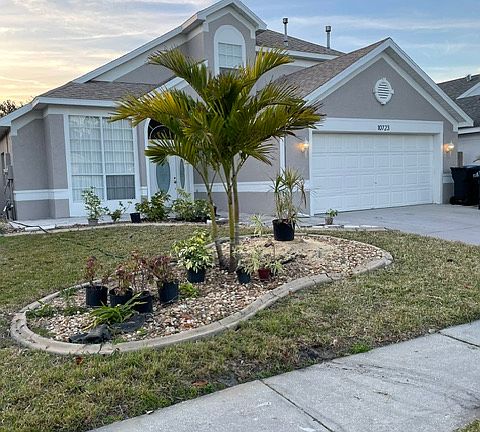 2nd image of 10723 Cherry Oak Cir