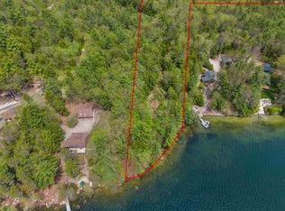 14 Pine Point Rd, New Durham, NH 03855