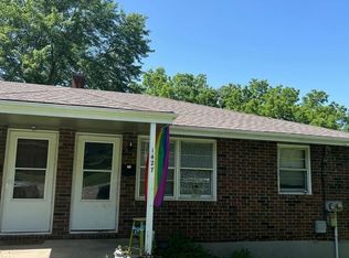 1427 W Waldo Ave, Independence, MO 64050