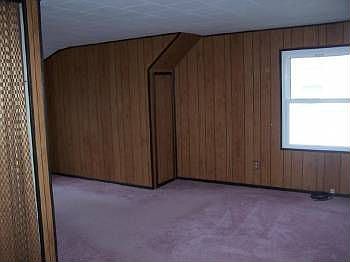 2nd image of 391 Rutherford Ave