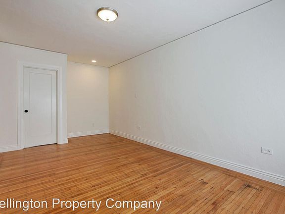 5th image of 2435 Jefferson Ave #B