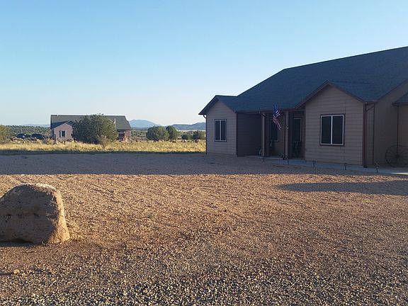 3rd image of 24650 N Donkey Dr