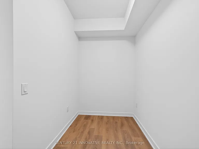 1185 Dupont St #602 — Photo 13