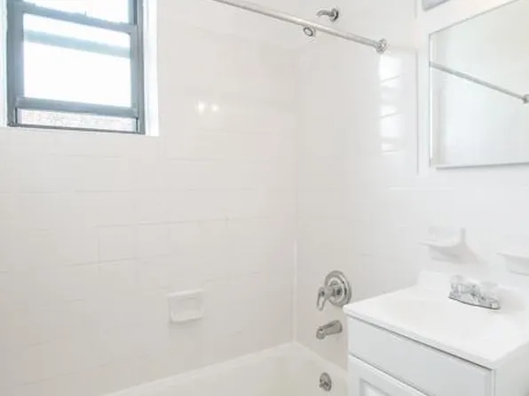 219 East 77th Street image 4 of 5