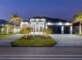 3617 Embers Pkwy W, Cape Coral, FL 33993