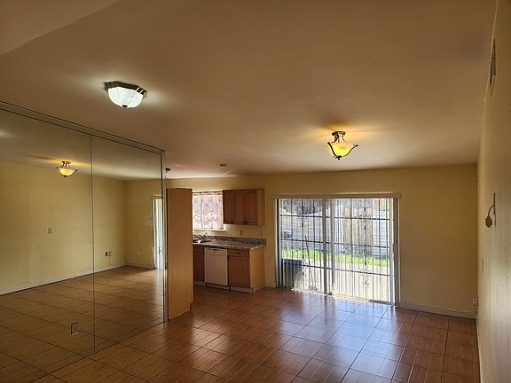 5th image of 3047 NW 204th Ter
