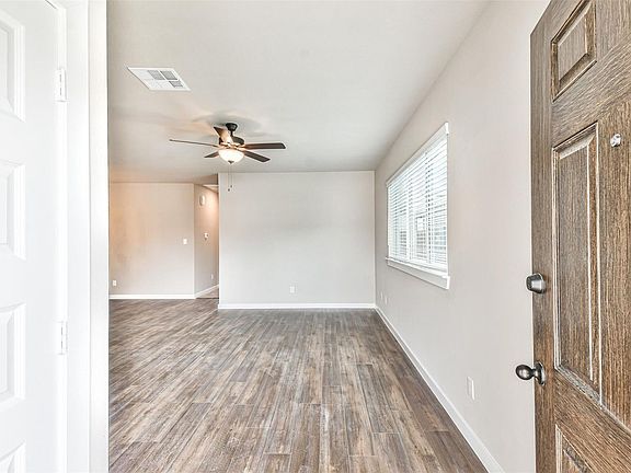 4th image of 25531 Starling Ln