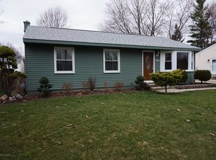 5740 Annapolis Dr, Lansing, MI 48911