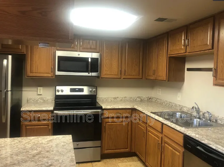 1201 Galapago St #92 — Photo 6