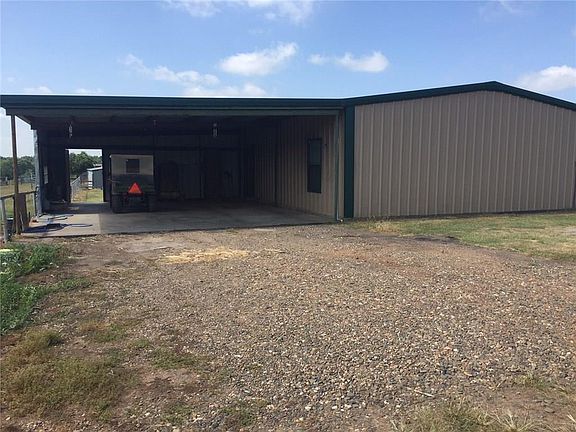 2nd image of 7291 Farm Road 3019