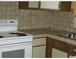 5th image of 7521 N Dartmouth Ave