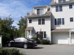 18 Summit Ave APT 1, Beverly, MA 01915