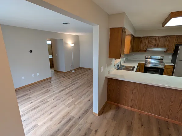 66 Sinykin Cir APT 101, Madison, WI 53714