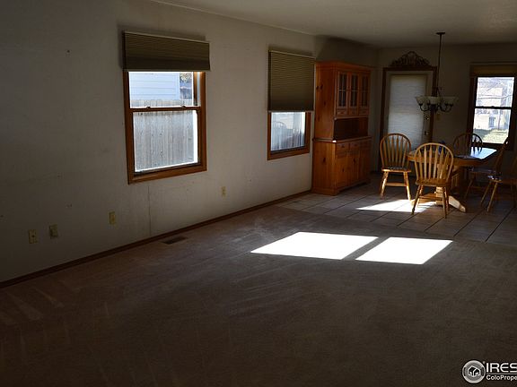 3rd image of 521 50th Ave