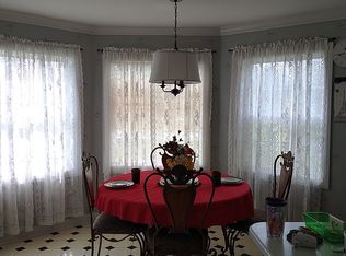 15 Calhoun Rd, St matthews, SC 29135