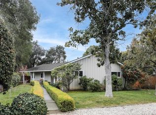 290 Live Oak Ln, Los Altos, CA 94022