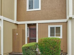 564 Santa Alicia Dr, Rohnert Park, CA 94928