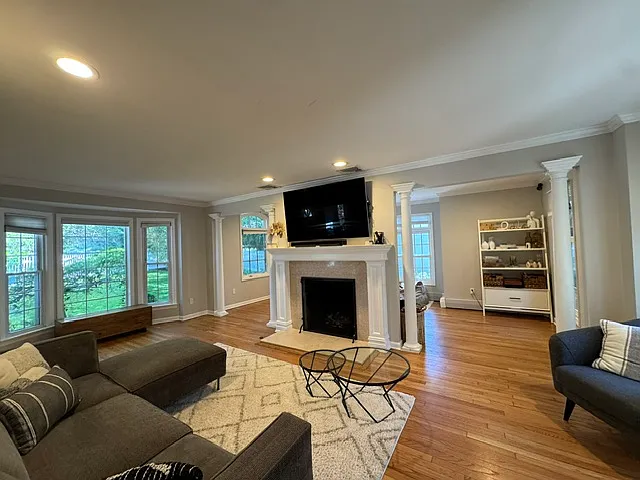 575 Knickerbocker Rd — Photo 7