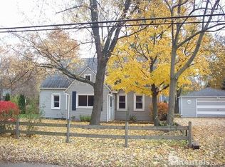 4790 Elizabeth Lake Rd, Waterford, MI 48327