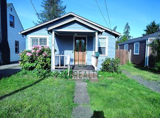 717 S 2nd St, Cottage Grove, OR 97424
