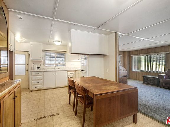 2nd image of 3909 Reche Rd Space 40