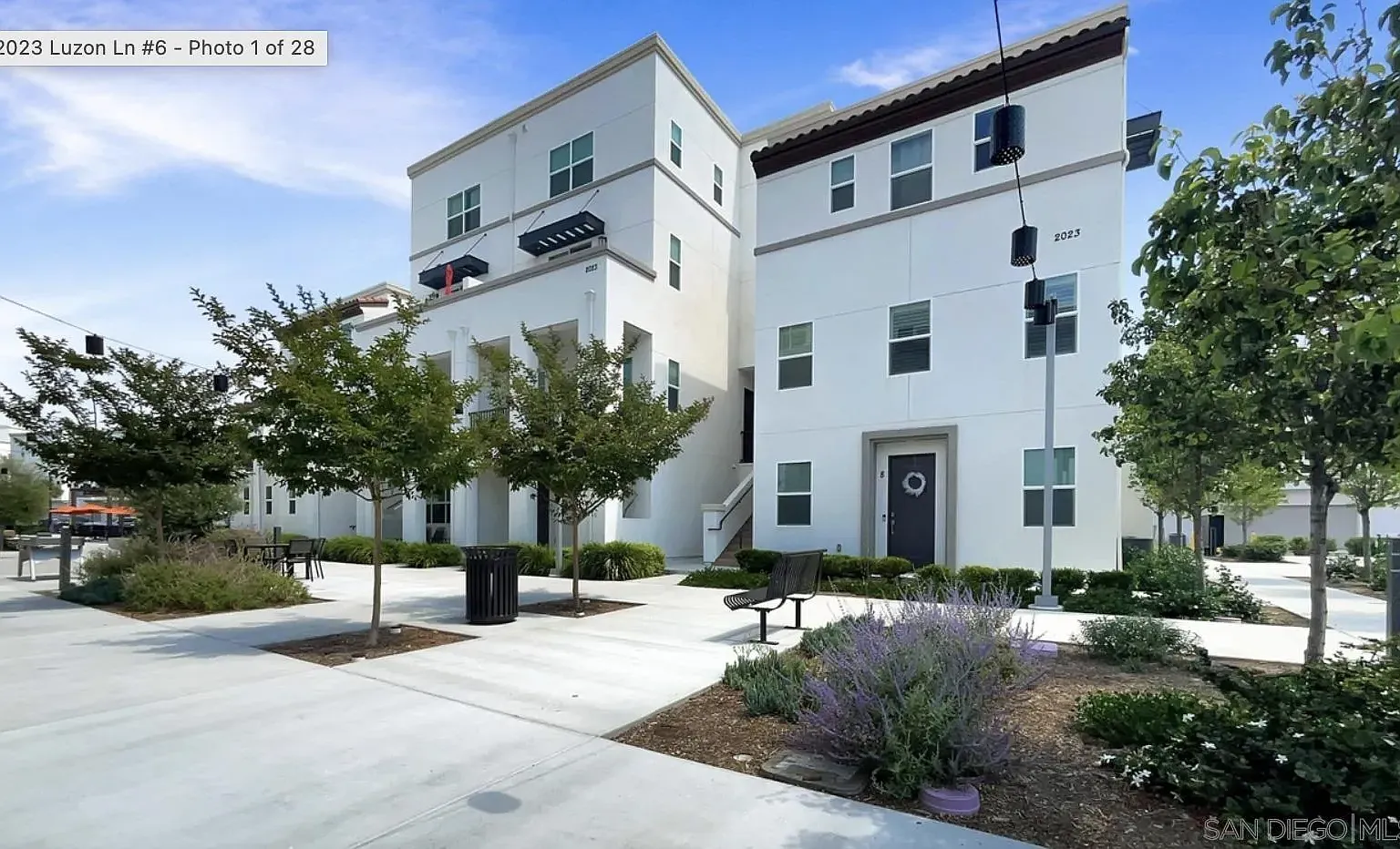 2 bed, 2.5 bath, 1192 sqft, $3,588 — Photo 1