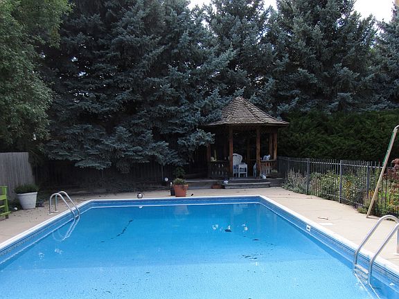 Private Pool