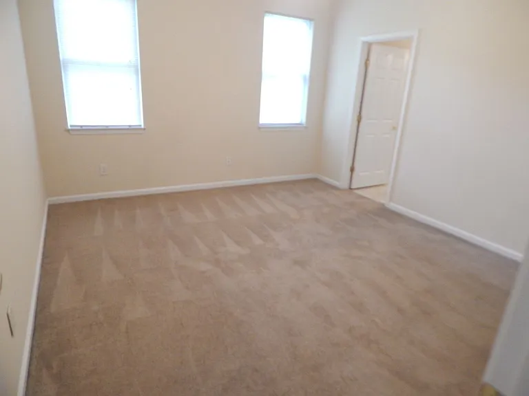 9410 Night Harbor Dr SE — Photo 4