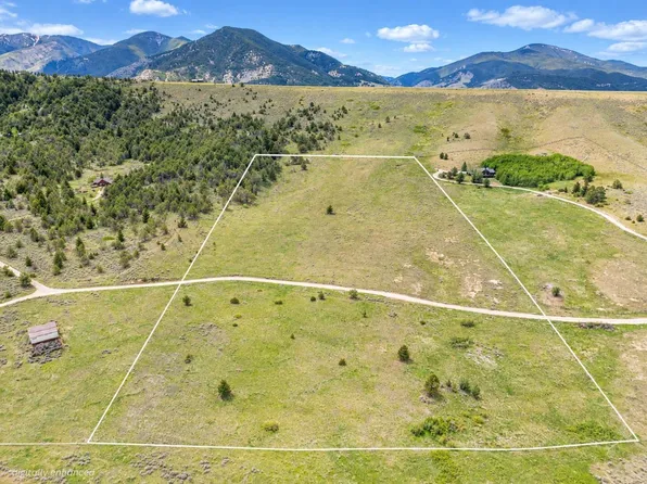 Meeteetse Trail Rd, Red Lodge, MT 59068