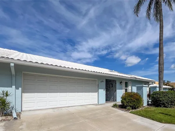 708 67th St W #708, Bradenton, FL 34209
