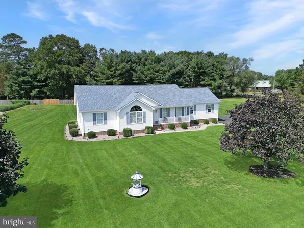 30988 Chipmans Chase Dr, Laurel, DE 19956