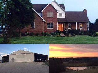 446 Pohlmann Ln, New Haven, MO 63068