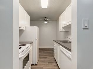 Sunnyside Gardens, Calgary, AB T2N 0A2