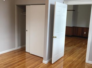 36 Abbott St APT 2E, Worcester, MA 01602