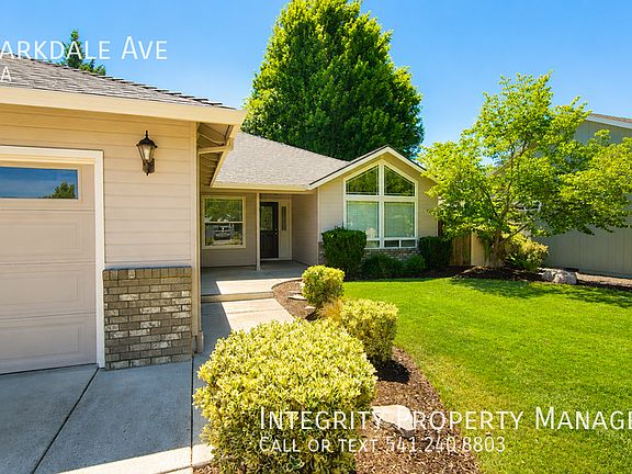 4th image of 941 Parkdale Ave