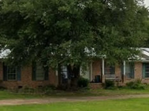 17617 Old Bratt Rd, Atmore, AL 36502