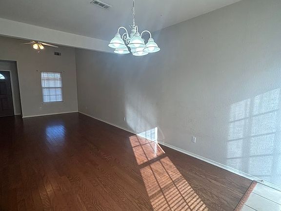 5th image of 3005 SW Amberwood Ave #2