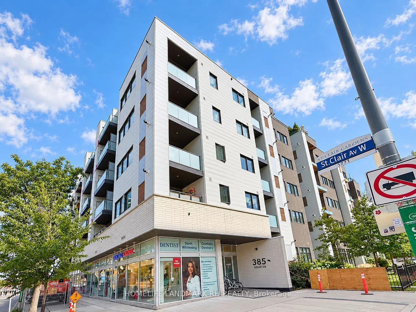 2 bed, $2,300 — Photo 1