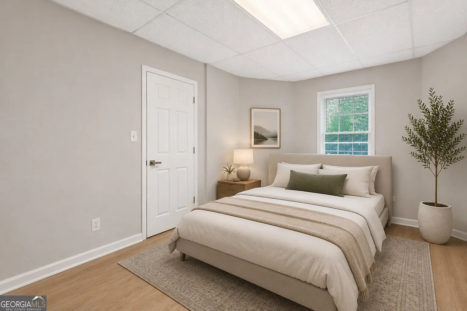 1 bed, 1.0 bath, 1100 sqft, $1,600 — Photo 3