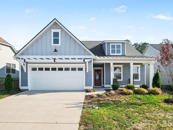 5605 Caneel Ln, Denver, NC 28037