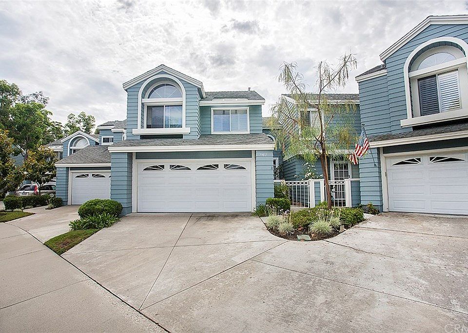 1st image of 81 Willowood #11