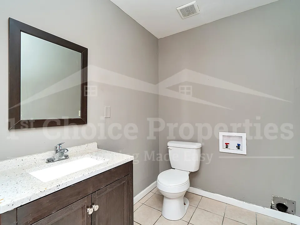 305 Rose Hill Rd