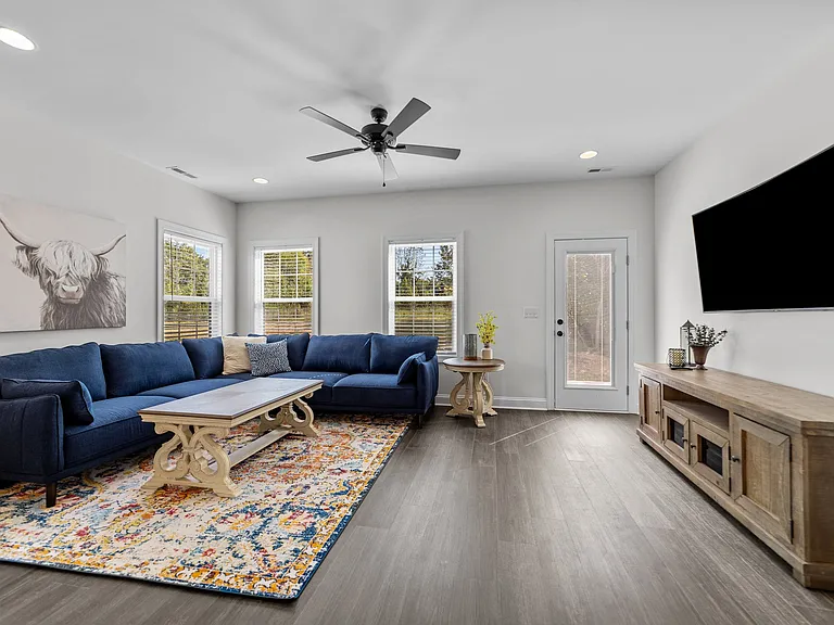 808 Crown Point Dr — Photo 24