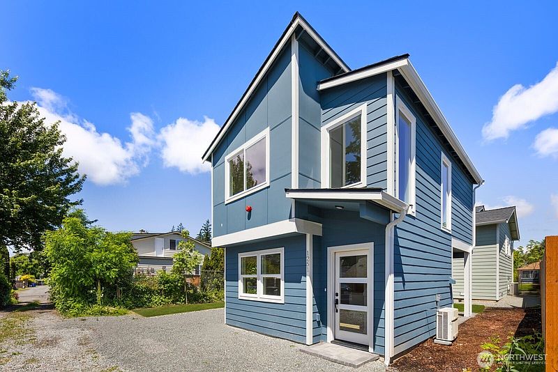 2nd image of 1251 SW 151st Street