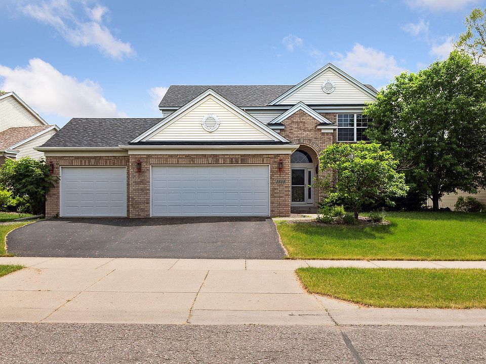 2323 Golf Dr, Woodbury, MN 55129 Zillow