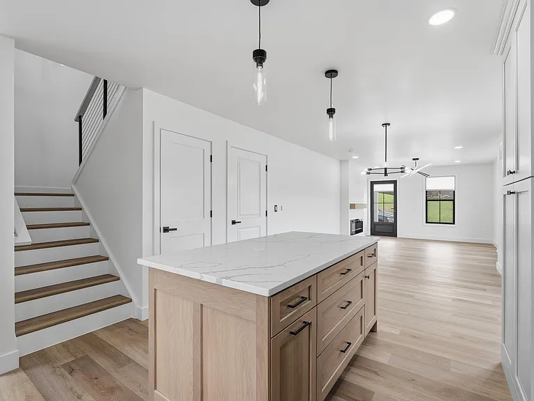 521 Harmony Rd — Photo 11