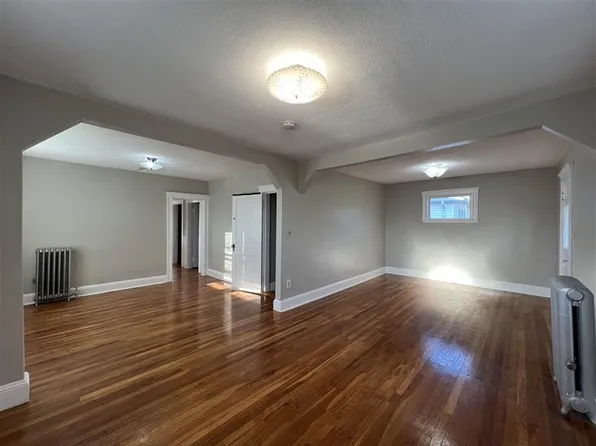 274 Chelsea St #1, Everett, MA 02149