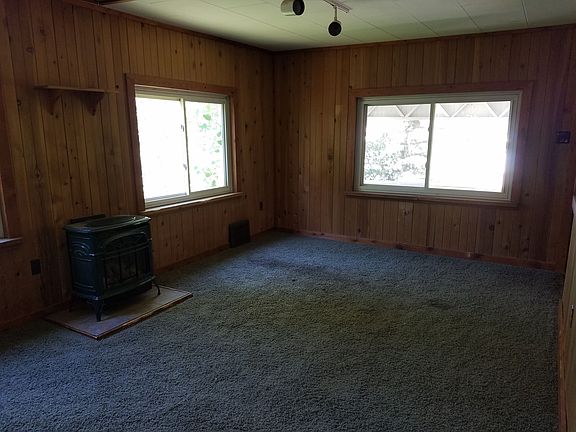 4th image of 868 Yahmonite St