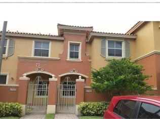 4905 N Harbor Isles Dr, Fort Lauderdale, FL 33312