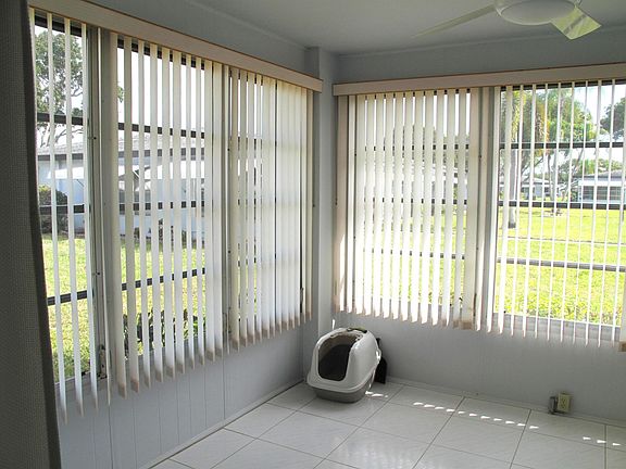 4th image of 435 High Point Boulevard #D